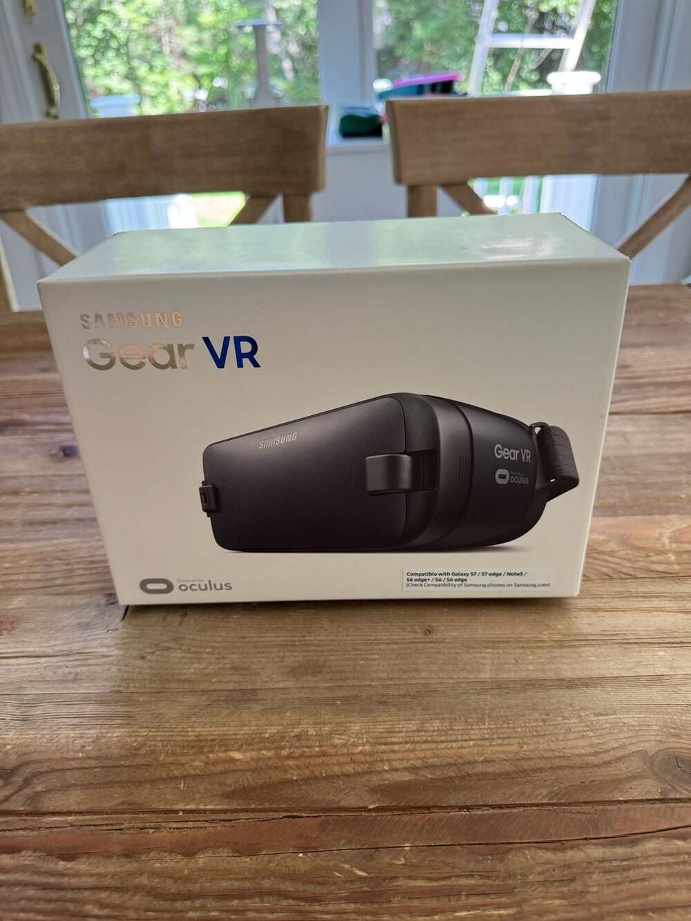 Samsung Gear VR Virtual Reality Headset SM-R323